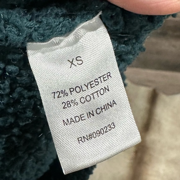 Kendall Kylie Sherpa 1/4 Zip Sweater Womens Size XS Long Sleeve Cropped - Picture 6 of 6